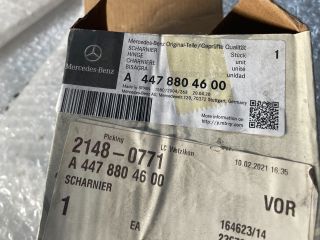 bontott MERCEDES-BENZ VITO Motorháztető Jobb Zsanér