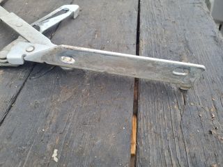 bontott MERCEDES-BENZ VITO Motorháztető Jobb Zsanér