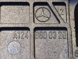 bontott MERCEDES-BENZ VITO Motorháztető Nyitó Kar / Gomb