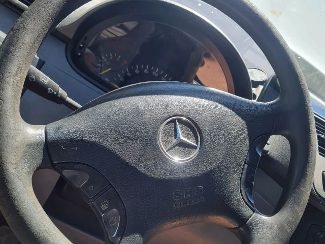 bontott MERCEDES-BENZ VITO Multikormány