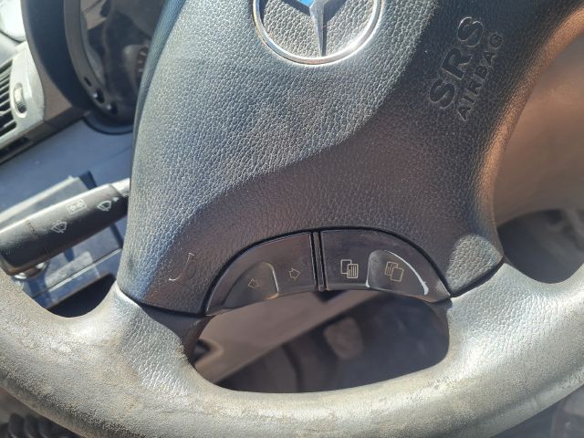 bontott MERCEDES-BENZ VITO Multikormány