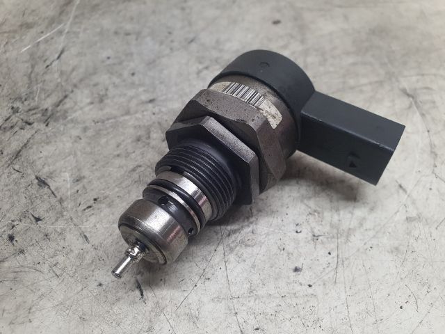 bontott MERCEDES-BENZ VITO Nyomásszabályzó Szelep