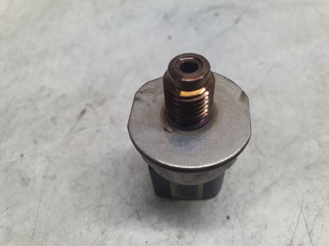 bontott MERCEDES-BENZ VITO Nyomásszabályzó Szelep