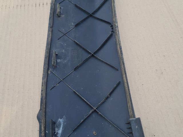 bontott MERCEDES-BENZ VITO Pollenszűrő Fedél