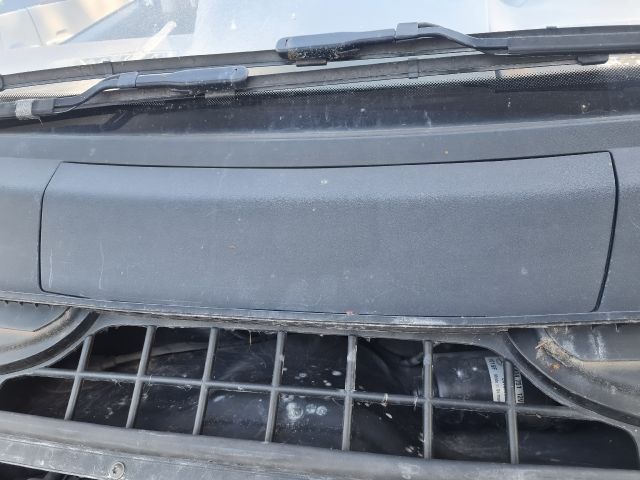 bontott MERCEDES-BENZ VITO Pollenszűrő Fedél