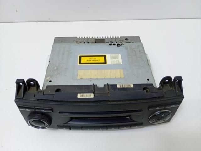 bontott MERCEDES-BENZ VITO Rádió / CD