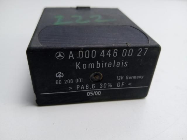 bontott MERCEDES-BENZ VITO Relé