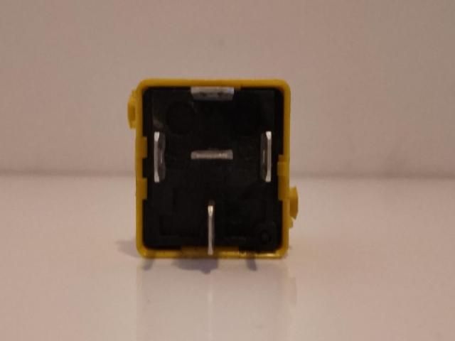 bontott MERCEDES-BENZ VITO Relé