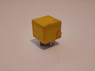 bontott MERCEDES-BENZ VITO Relé