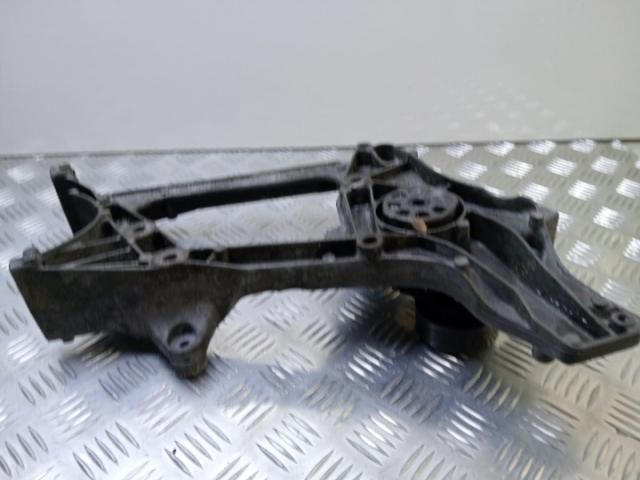 bontott MERCEDES-BENZ VITO Tartó Bak