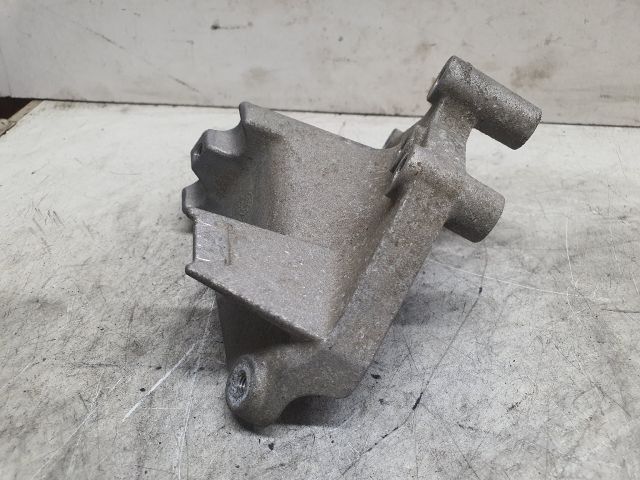 bontott MERCEDES-BENZ VITO Tartó Bak