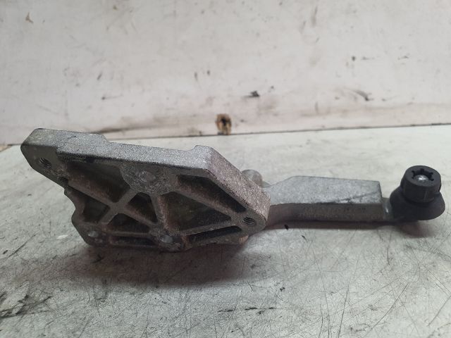 bontott MERCEDES-BENZ VITO Tartó Bak