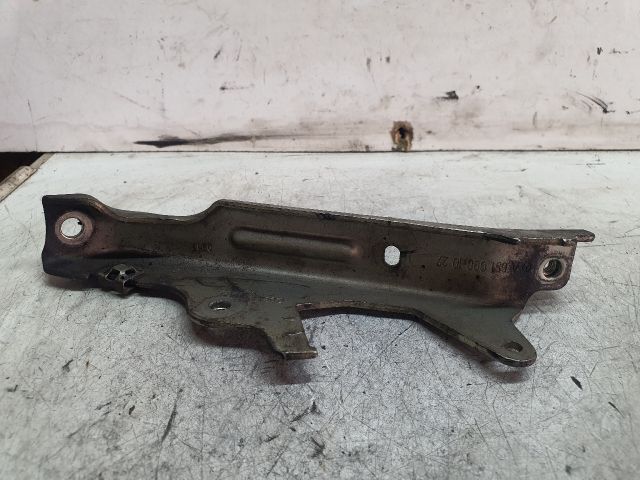 bontott MERCEDES-BENZ VITO Tartó Bak