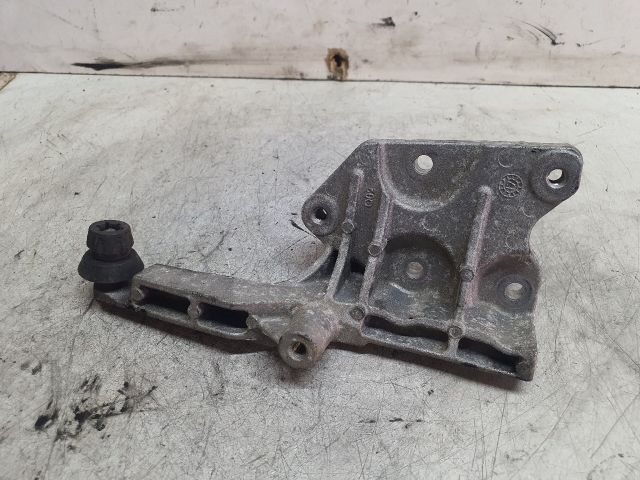 bontott MERCEDES-BENZ VITO Tartó Bak