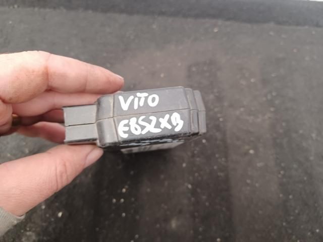 bontott MERCEDES-BENZ VITO Telefon Elektronika