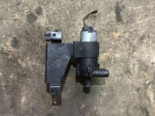 bontott MERCEDES-BENZ VITO Vízpumpa Dörzskerék (Elektromos)