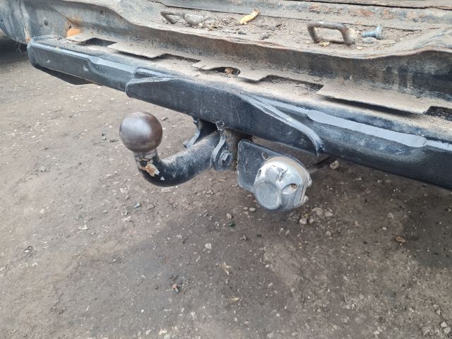 bontott MERCEDES-BENZ VITO Vonóhorog