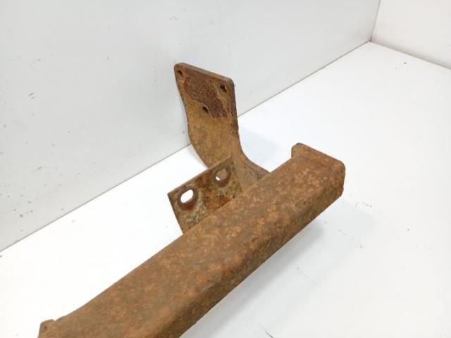 bontott MERCEDES-BENZ VITO Vonóhorog