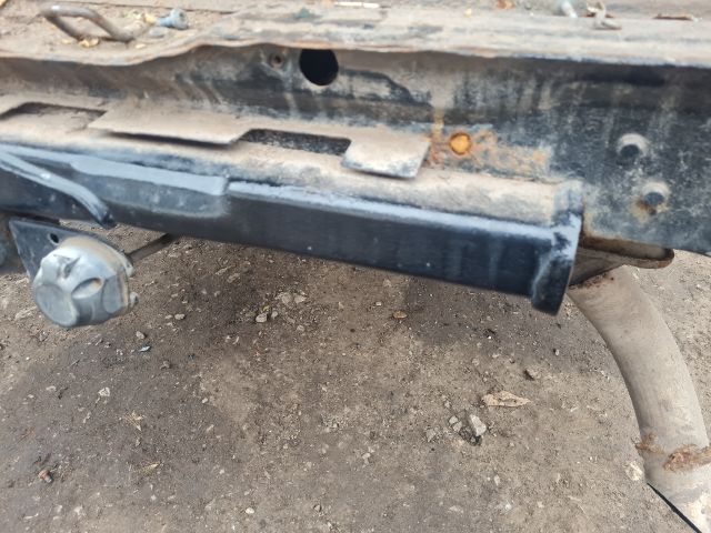 bontott MERCEDES-BENZ VITO Vonóhorog