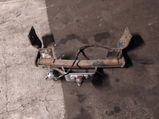 bontott MERCEDES-BENZ VITO Vonóhorog