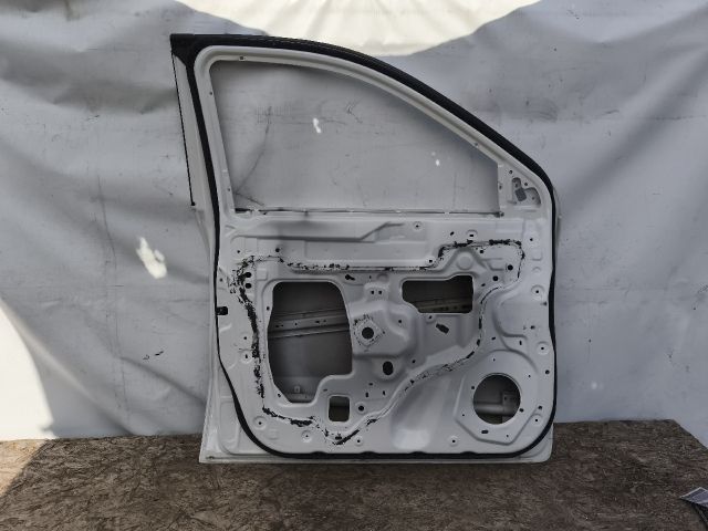 bontott MERCEDES-BENZ X-CLASS Bal első Ajtó (Üres lemez)