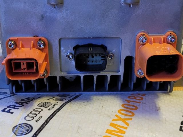 bontott MG HS Akkumulátor Töltő