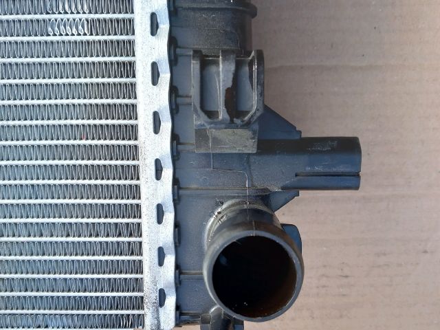 bontott MG HS Vízhűtő Radiátor (Klímás)