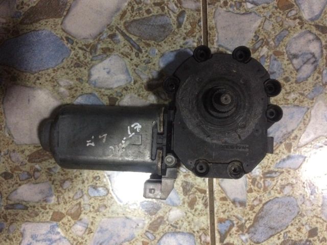 bontott MG MG Bal első Ablakemelő Motor