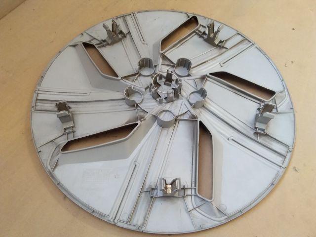 bontott MG MG Dísztárcsa (1 db)