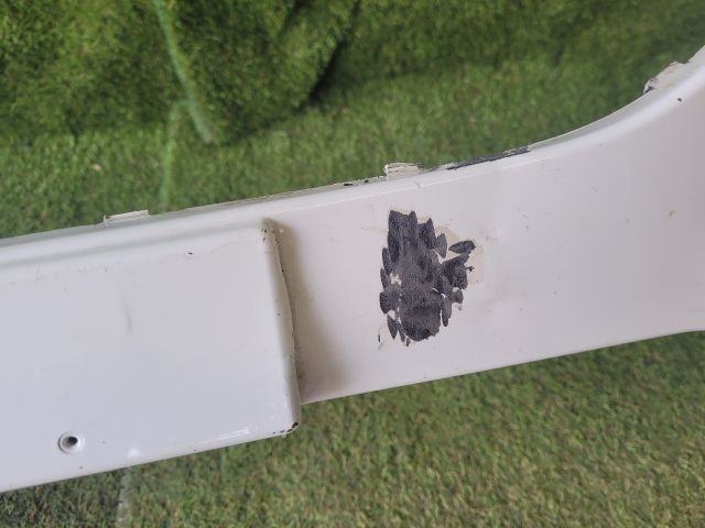 bontott MG MG Első Lökhárító (Üresen)