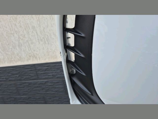 bontott MG MG Első Lökhárító (Üresen)