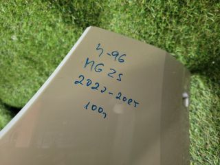 bontott MG MG Első Lökhárító (Üresen)