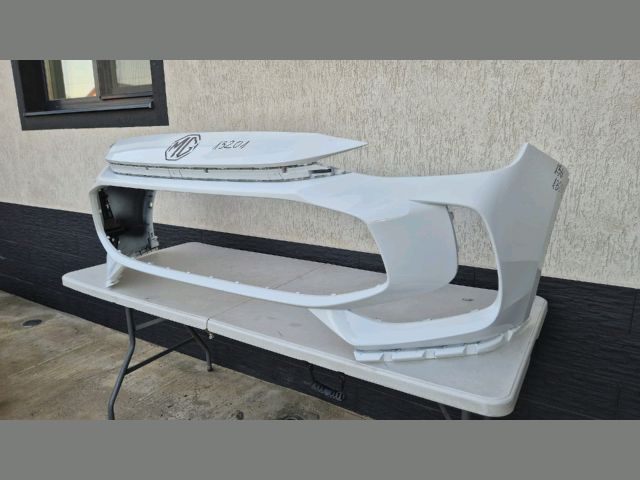 bontott MG MG Első Lökhárító (Üresen)