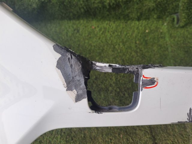 bontott MG MG Első Lökhárító (Üresen)