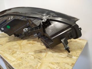 bontott MG MG4 EV Bal Fényszóró