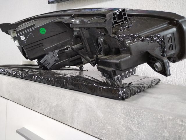 bontott MG MG4 EV Bal Fényszóró