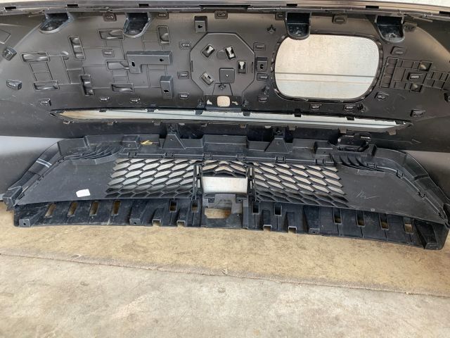 bontott MG MG4 EV Első Lökhárító (Üresen)