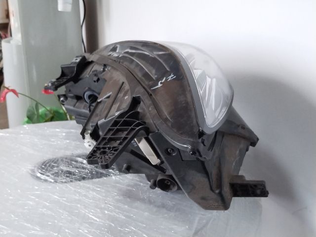 bontott MG MG4 EV Jobb Fényszóró