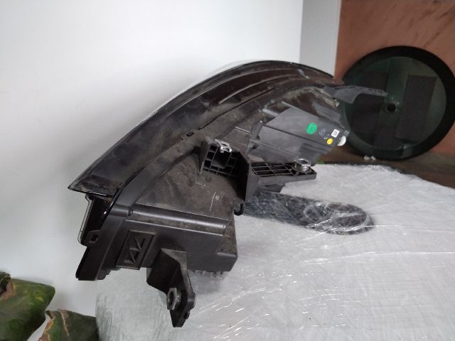 bontott MG MG4 EV Jobb Fényszóró