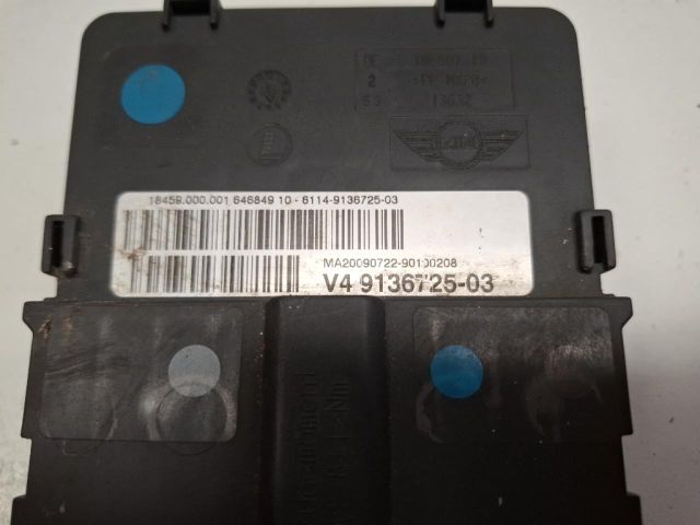 bontott MINI CLUBMAN Akkumulátor Vezérlő Panel