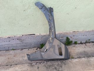 bontott MINI CLUBMAN Bal első Sárvédő