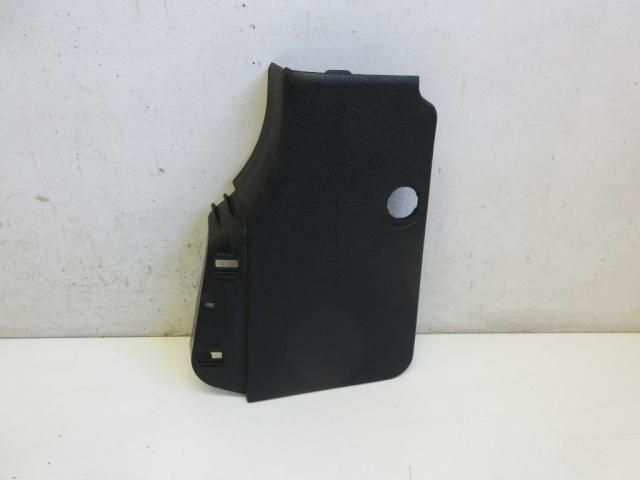 bontott MINI CLUBMAN Bal hátsó Belső Küszöb Burkolat