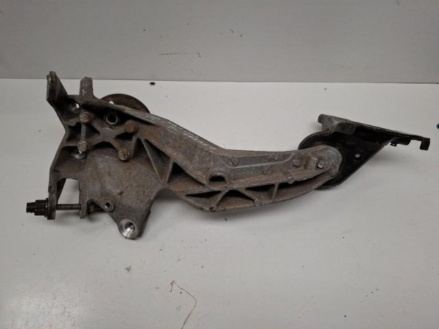 bontott MINI CLUBMAN Bal hátsó Tengelycsonk