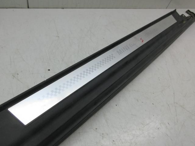 bontott MINI CLUBMAN Bal Küszöb Légterelő