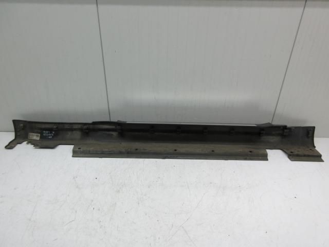 bontott MINI CLUBMAN Bal Küszöb Légterelő