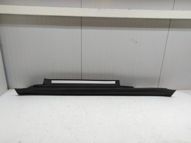 bontott MINI CLUBMAN Bal Küszöb Légterelő