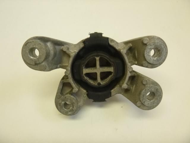 bontott MINI CLUBMAN Váltó Tartó Bak (Pozíciófüggetlen)