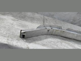 bontott MINI CLUBMAN Első Lökhárító Merevítő (Fém)