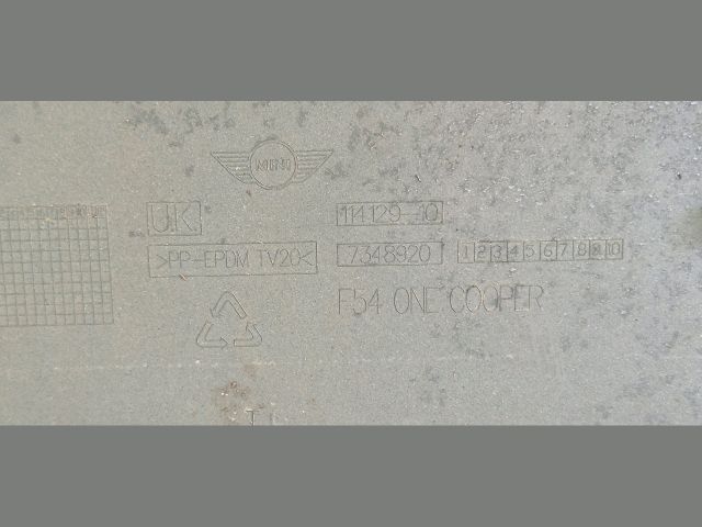 bontott MINI CLUBMAN Hátsó Lökhárító (Üresen)