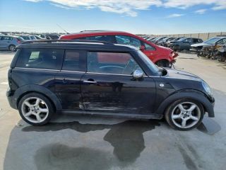 bontott MINI CLUBMAN Hűtőrács